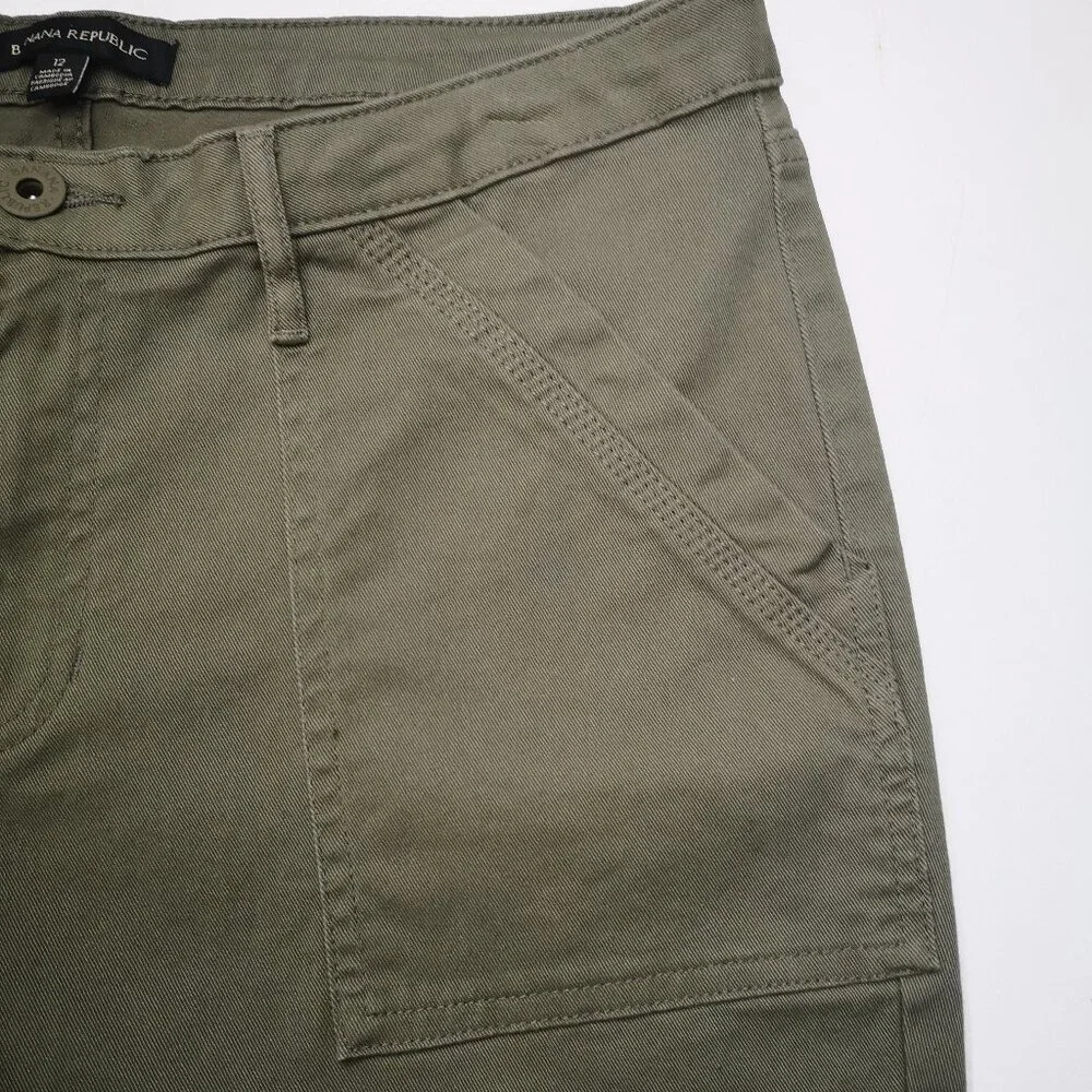 NWT Banana Republic Lades Size 12 Army Green Zipper & Button Closure Chino Pants - Picture 11 of 15